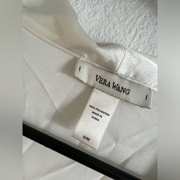 Brand New Vera Wang Bridal Vanilla Robe size Small - Picture 4 of 5